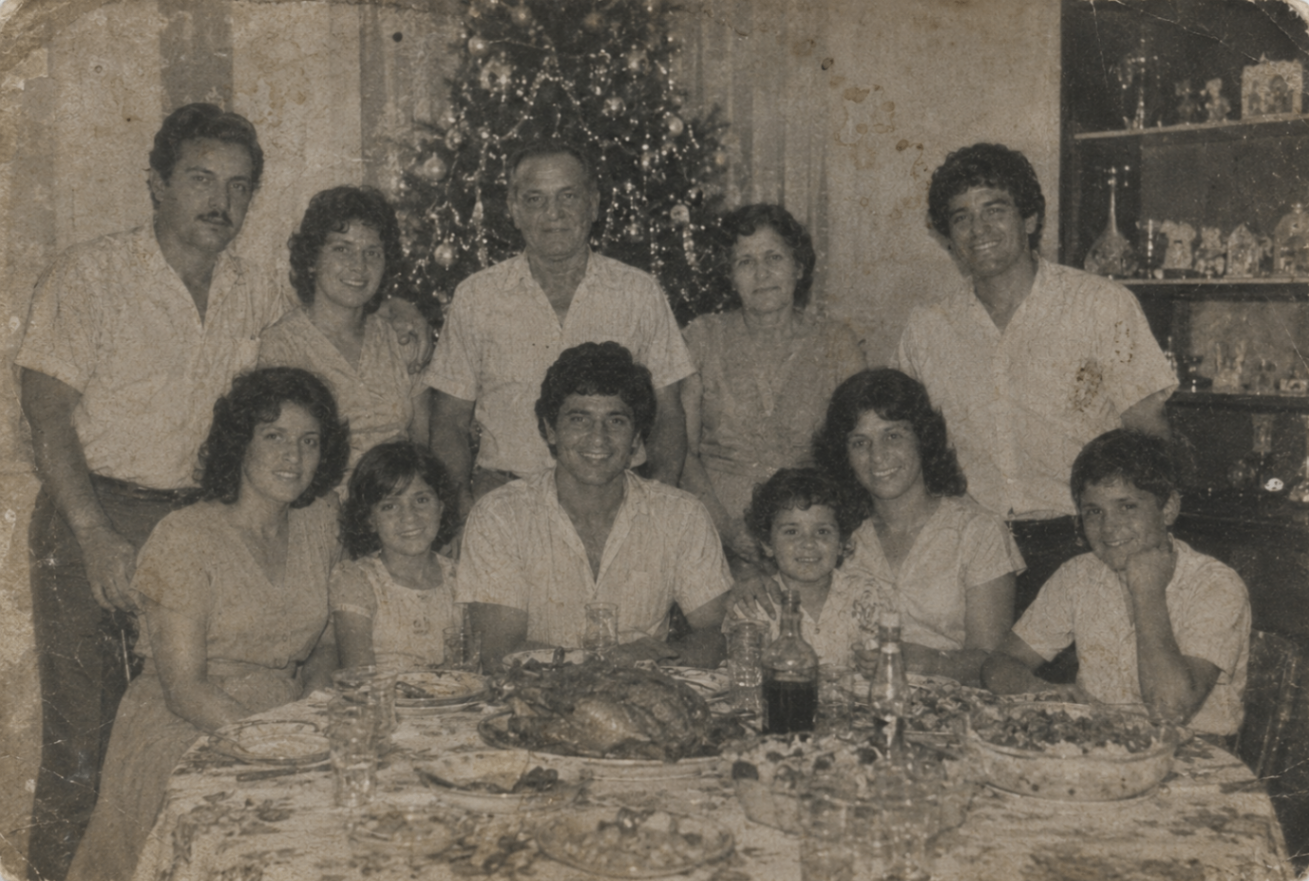Um Natal, uma festa, um abraço que ficou — antes da restauração